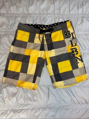 Billabong Y2K Vintage Board Shorts Yellow Black and Gray Size 1